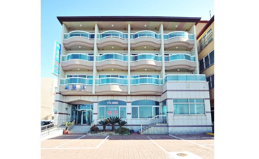 Jeju Sea-Port Pension Buitenkant foto